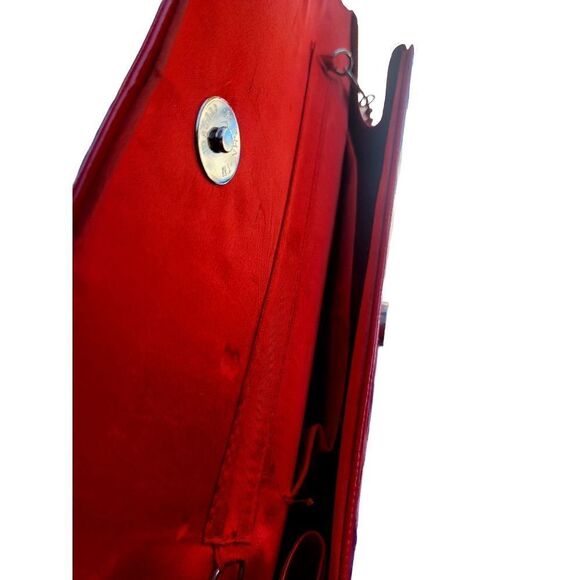 Cute red clutch/shoulder bag - Picture 4 of 7